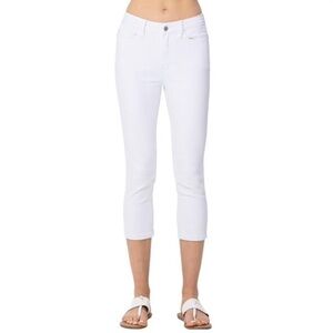 NWT Judy Blue skinny Fit Capri 25 White summer slim crop jeans vacation tropical